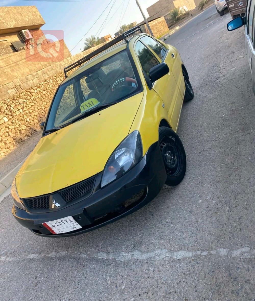 ميتسوبيشي لانسر